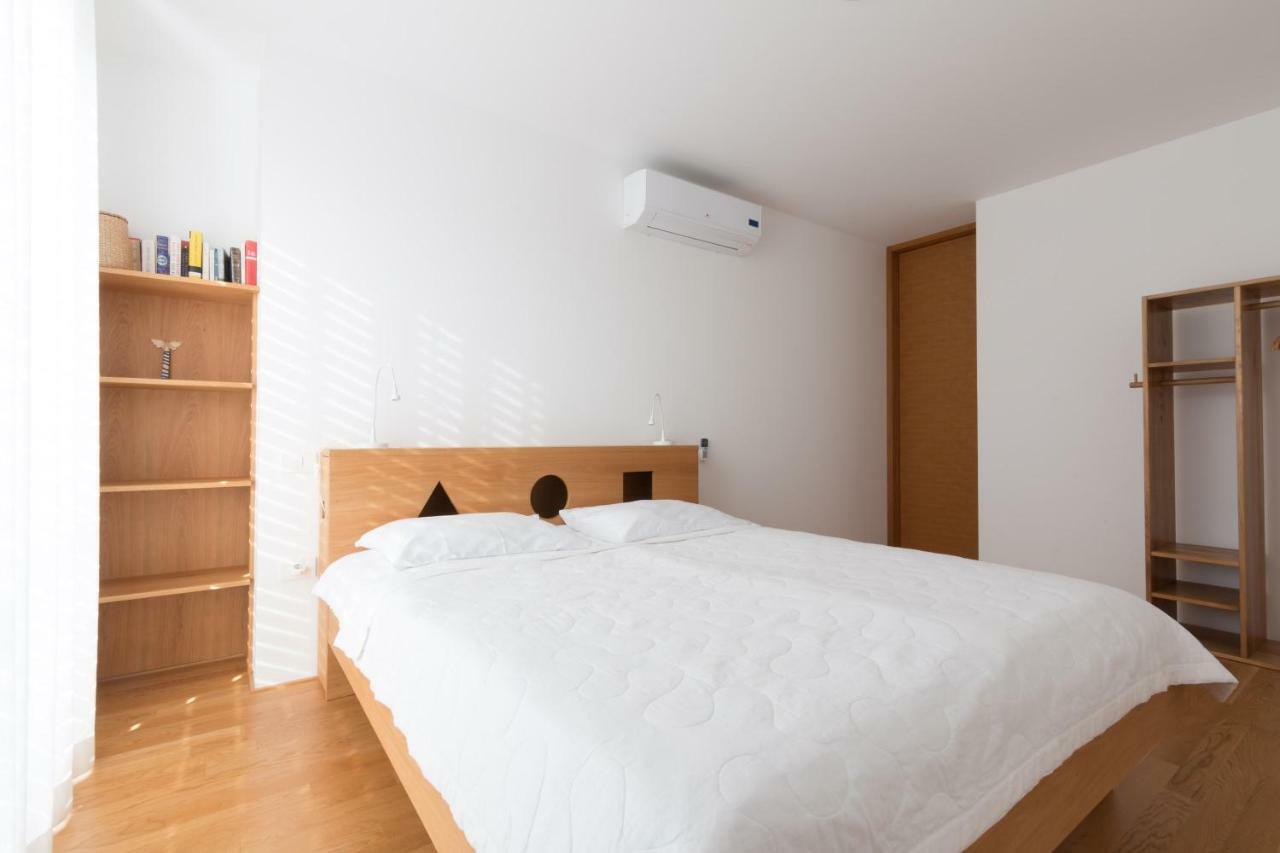 Apartment Beta Izola Buitenkant foto